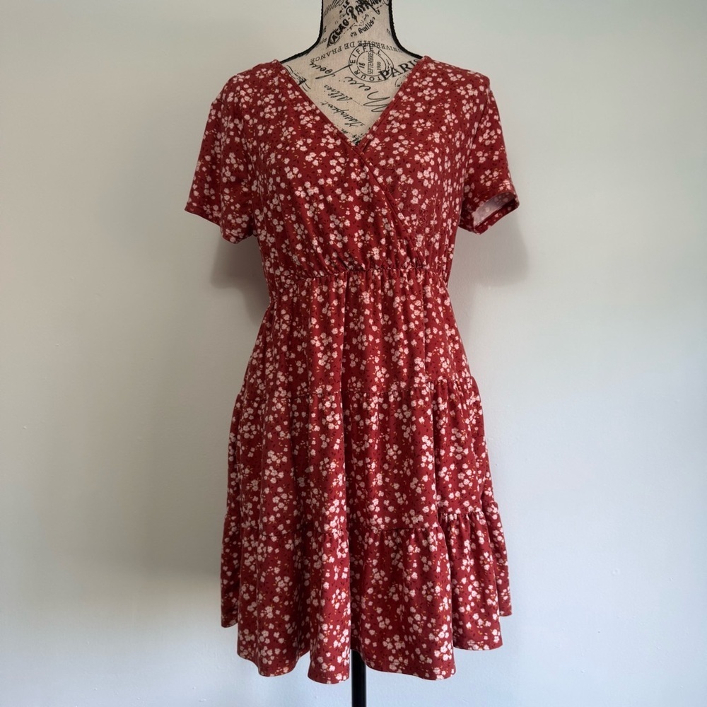 Boho Floral Red V-Neck Hippie Dress - Picture 2 of 8